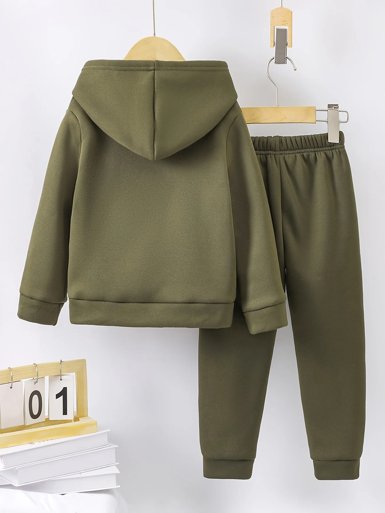 Set of Boys Sports style casual comfort fashion pattern printed warm fleece hoodie and tracksuit pants.